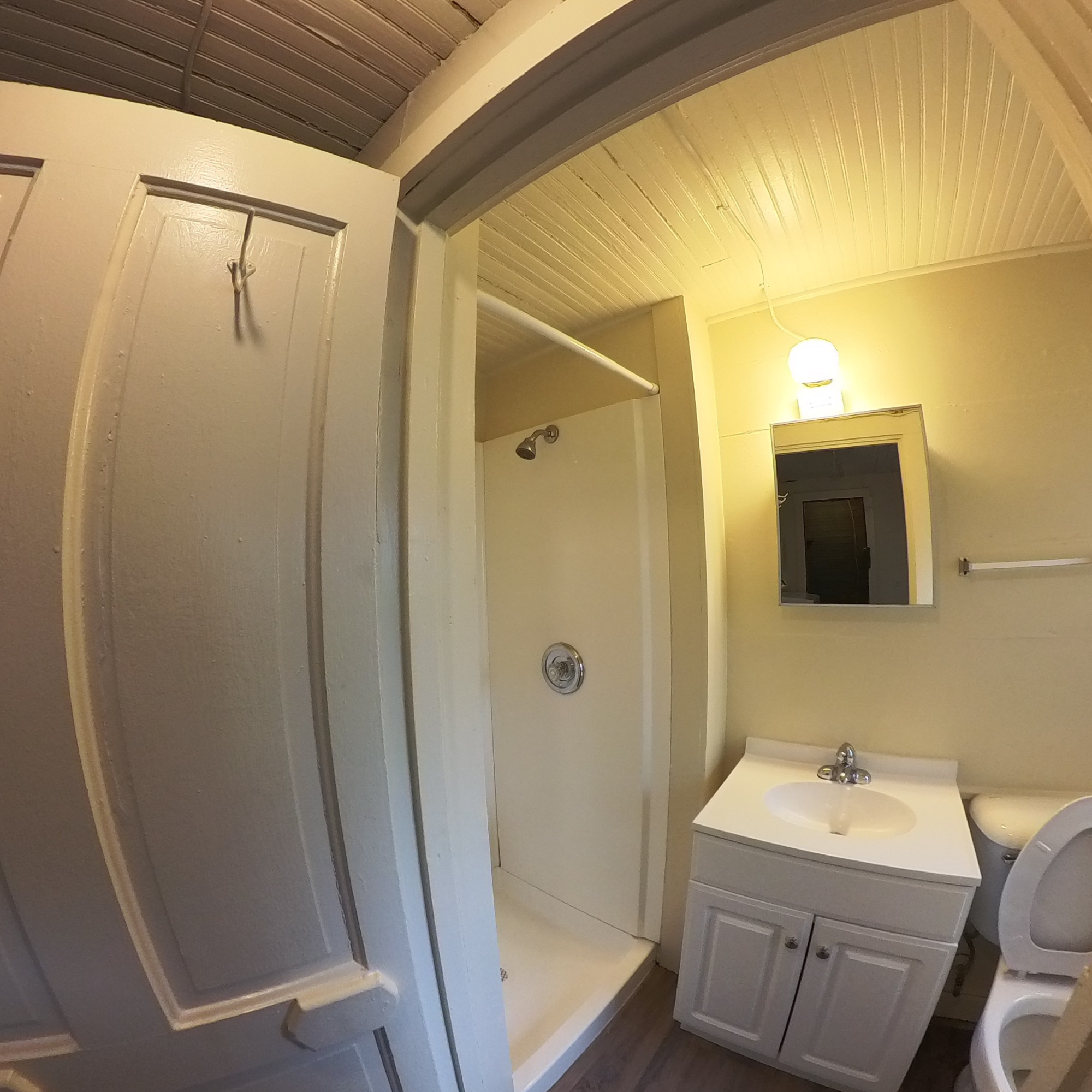 Right Bath