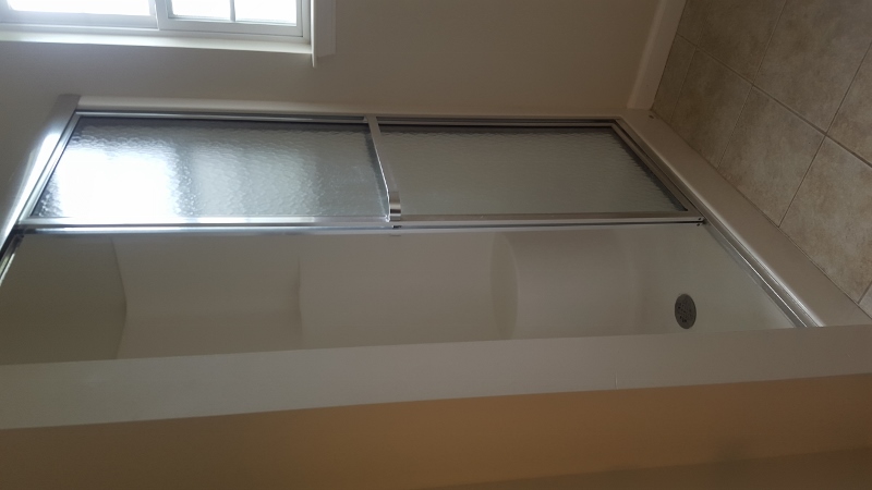 1st Floor Bathroom