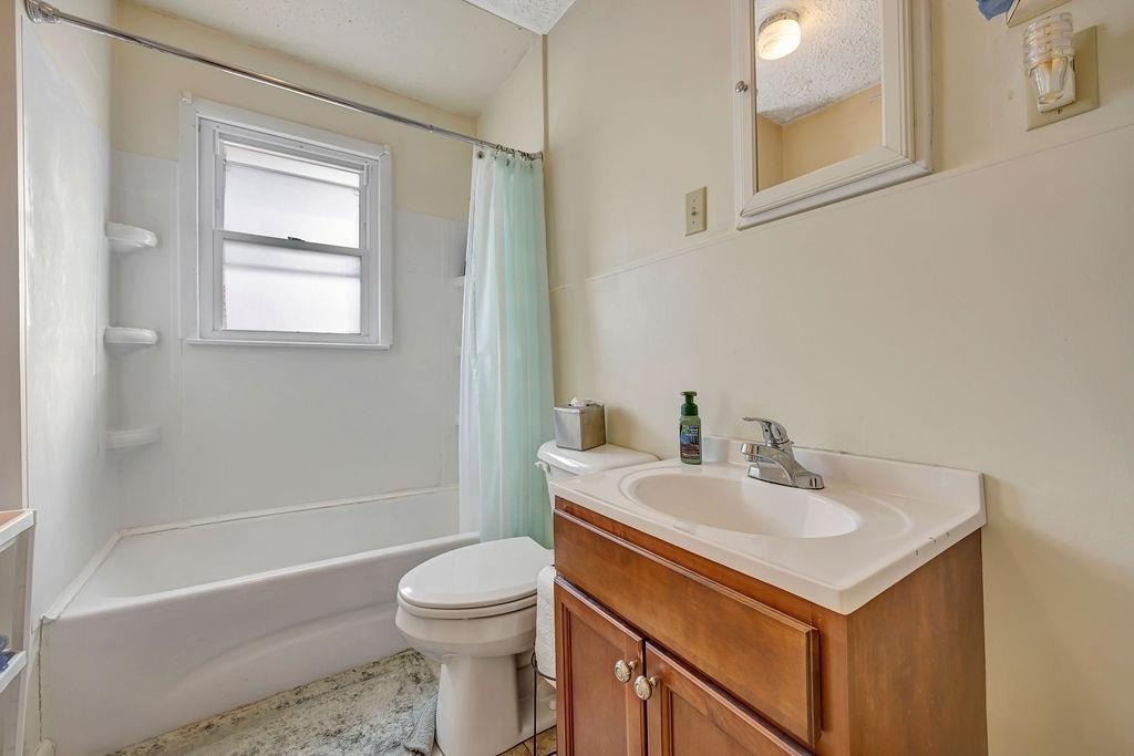 118 Bathroom