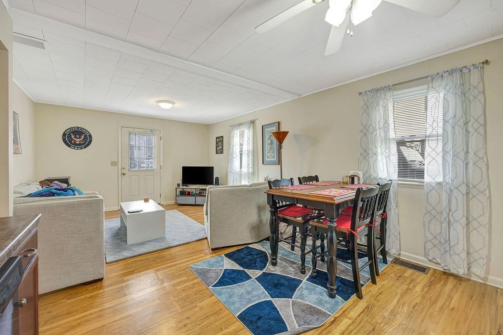 118 Dining Room