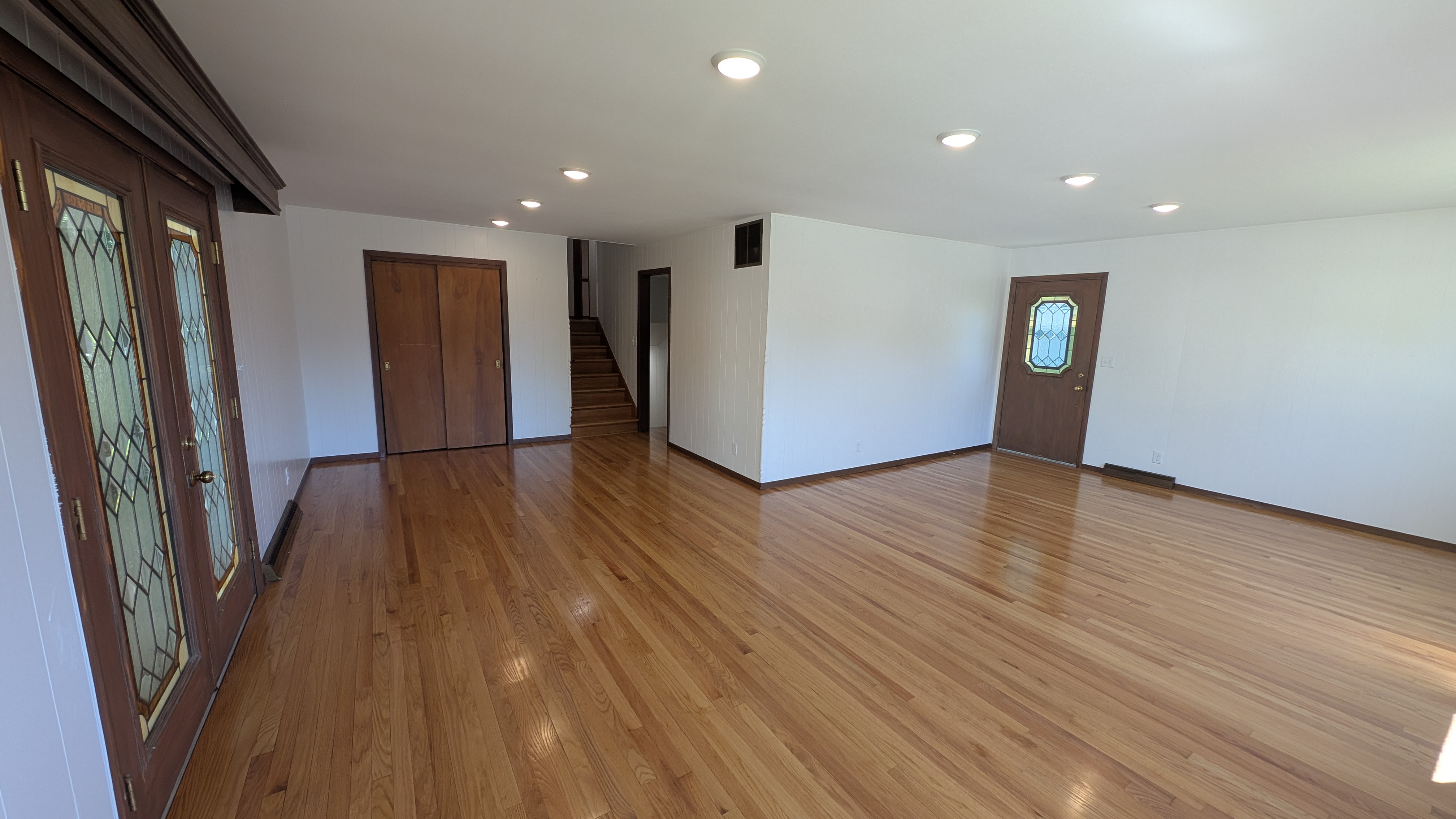 Living Room / Dining Room