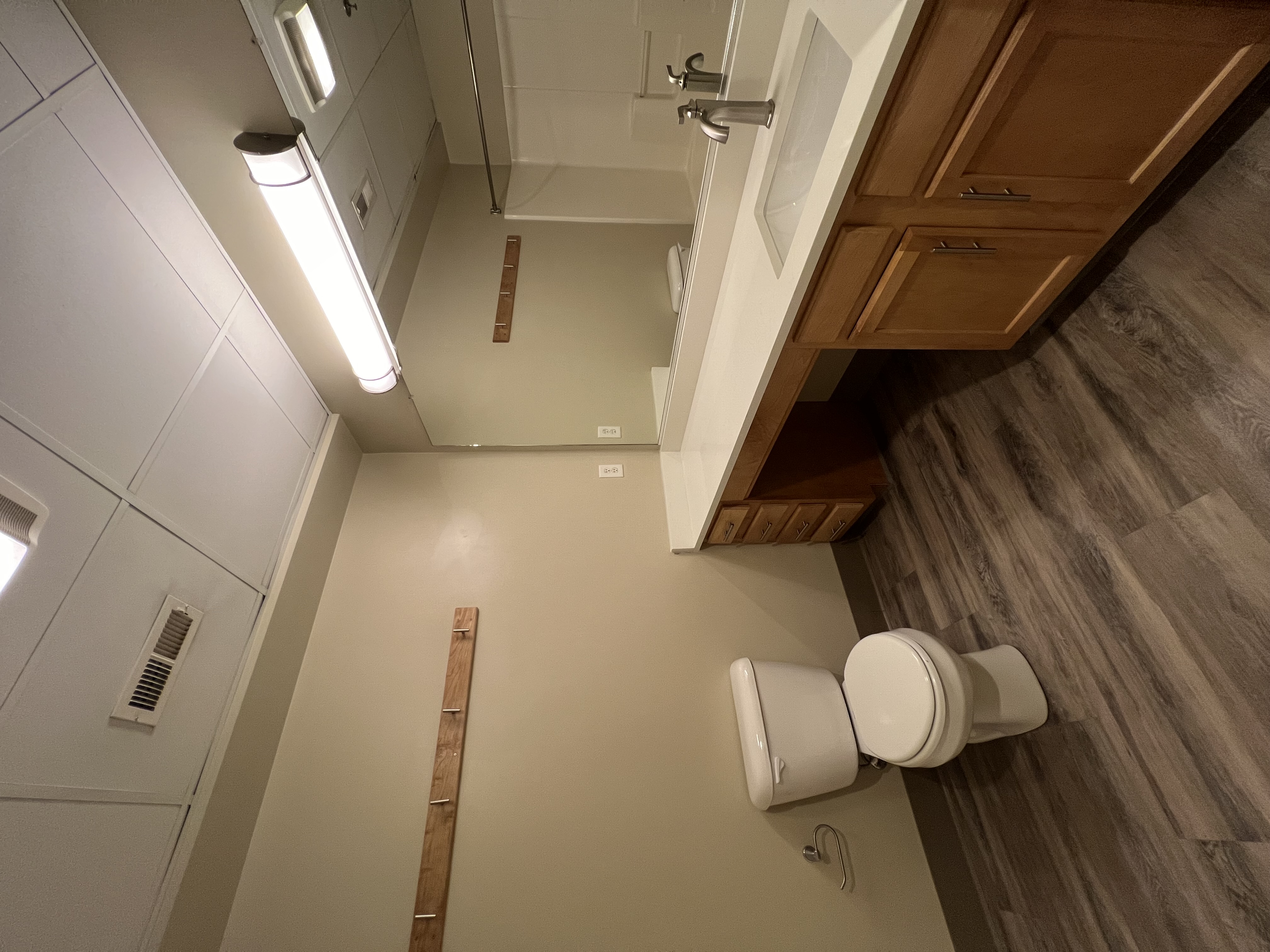 Front Bath 2